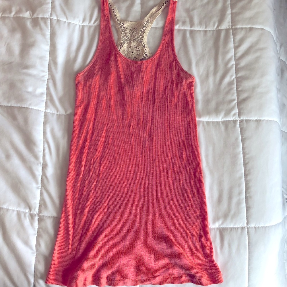 Coral tank crochet design on back.